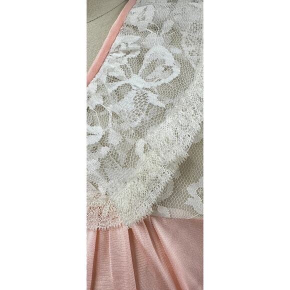 VTG Odette Barsa Slinky Nylon Peach Nightgown Lace Trim/Collar NWOT - Picture 3 of 7